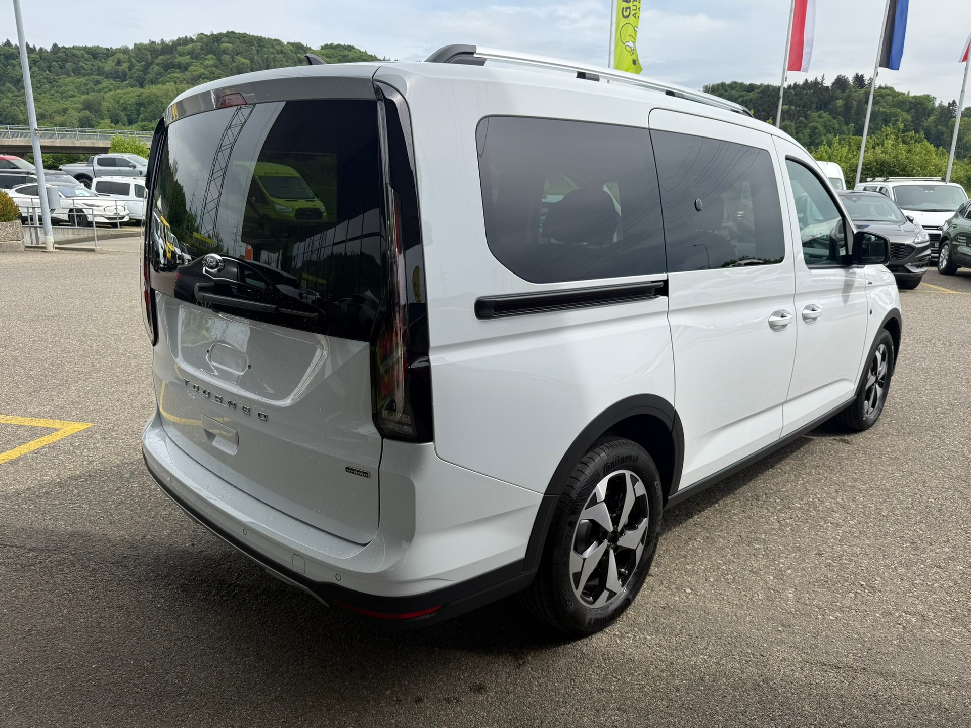FORD Grand Tourneo Connect 1.5 PHEV Active Automat-image-5