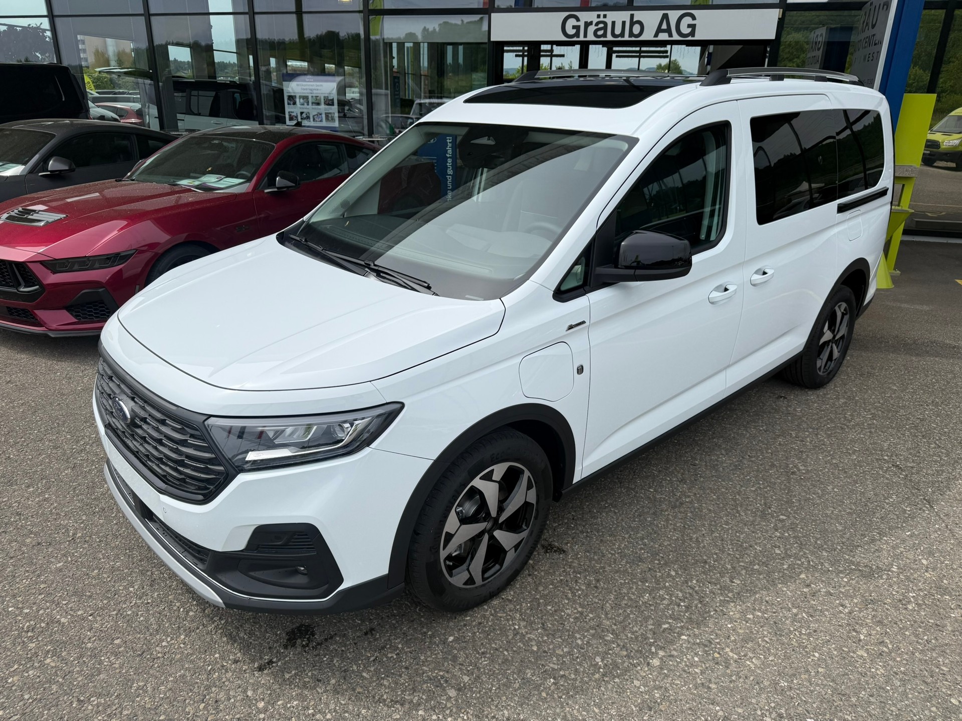 FORD Grand Tourneo Connect 1.5 PHEV Active Automat-image-2