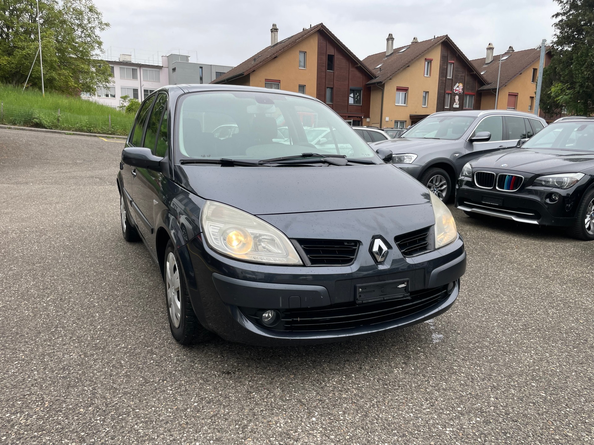 RENAULT Scénic 2.0 16V Dynamique-showroom-element-1