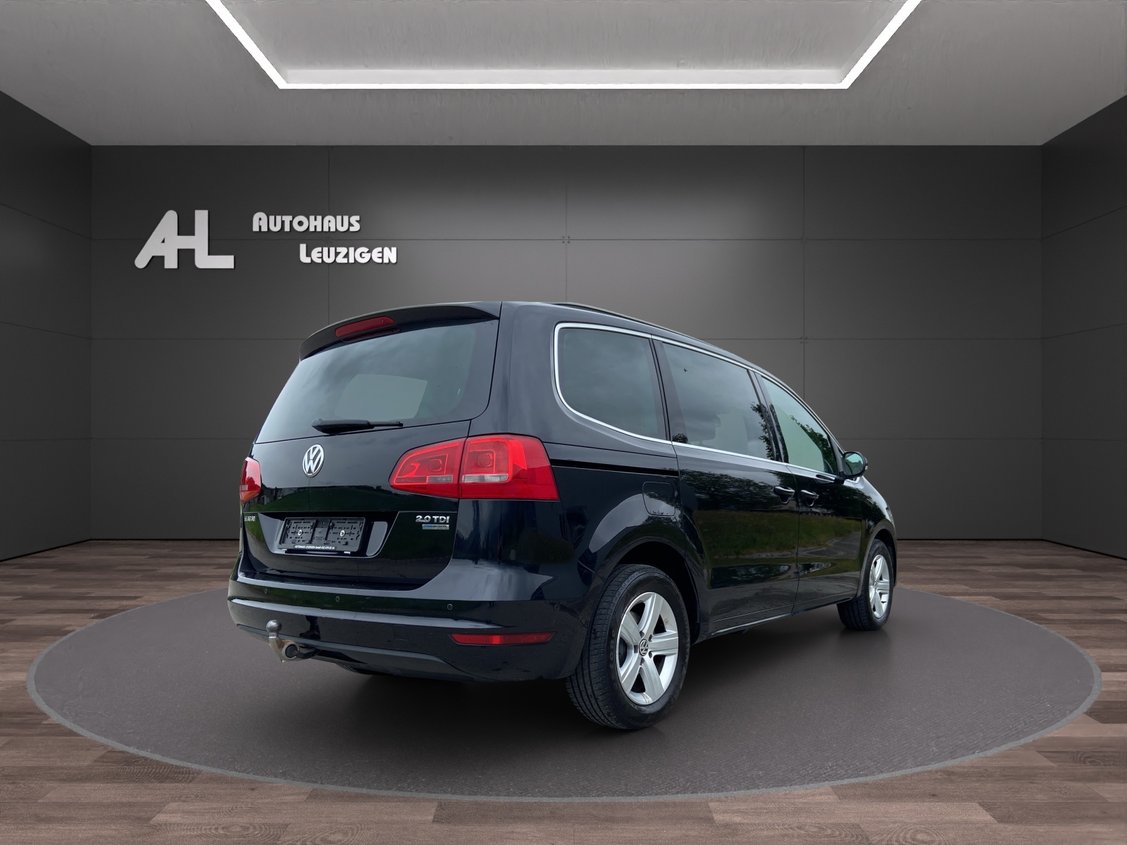 VW Sharan 2.0 TDI BMT Comfortline DSG-image-4