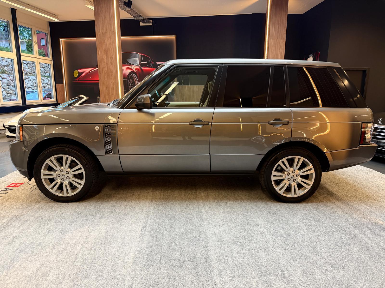 LAND ROVER Range Rover 4.4 TDV8 Vogue-image-4