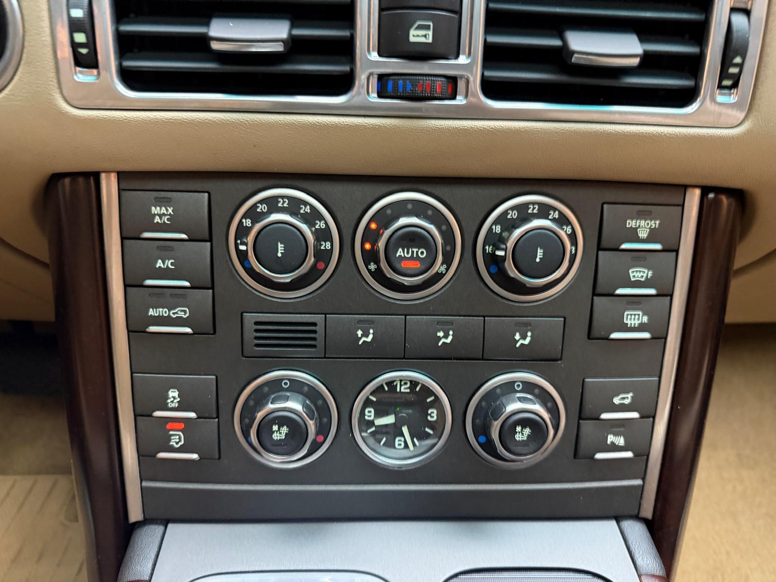 LAND ROVER Range Rover 4.4 TDV8 Vogue-image-20