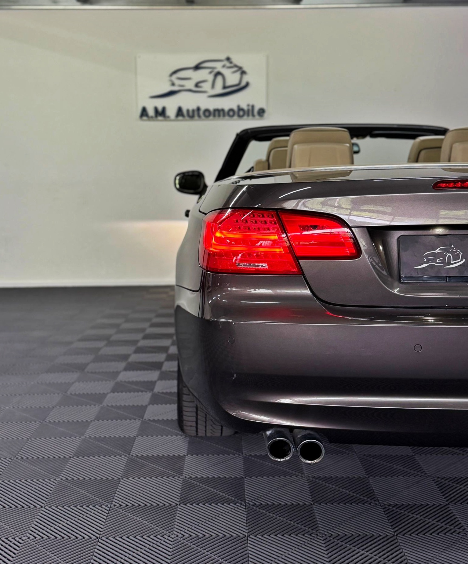 BMW 325i Cabriolet Steptronic-image-10