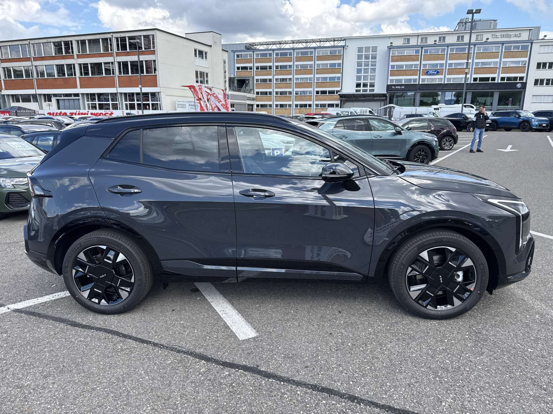 KIA Sportage 1.6T-GDi HEV GT-Line 239PS 4x4 Automat NEUES MODELL-image-10