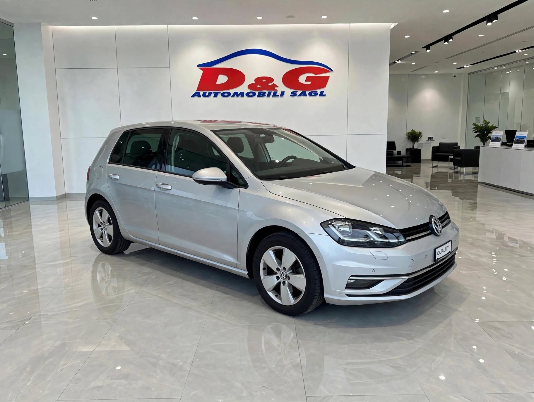 VW Golf 1.2 TSI Trendline DSG-image-1