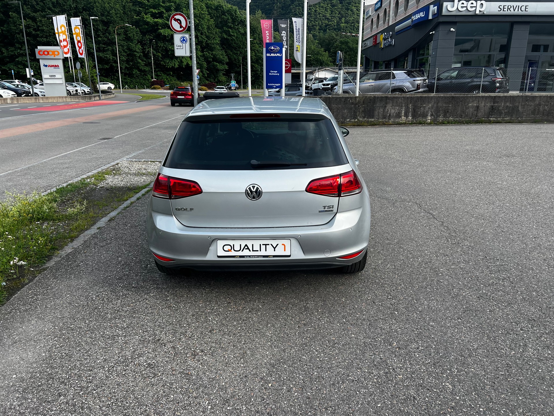 VW Golf 1.2 TSI Trendline DSG-image-5