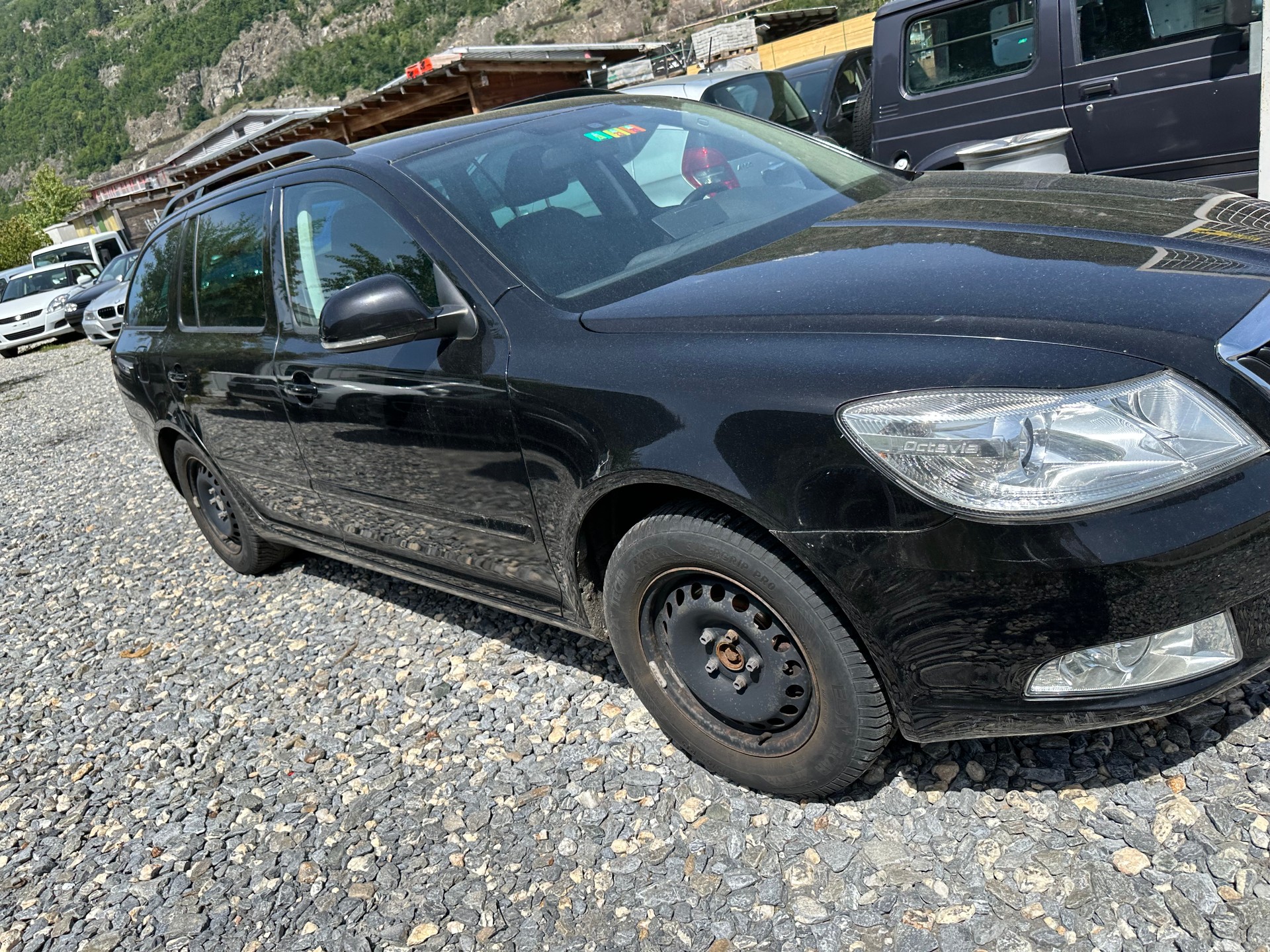 SKODA Octavia Combi 2.0 TSI RS DSG-image-12