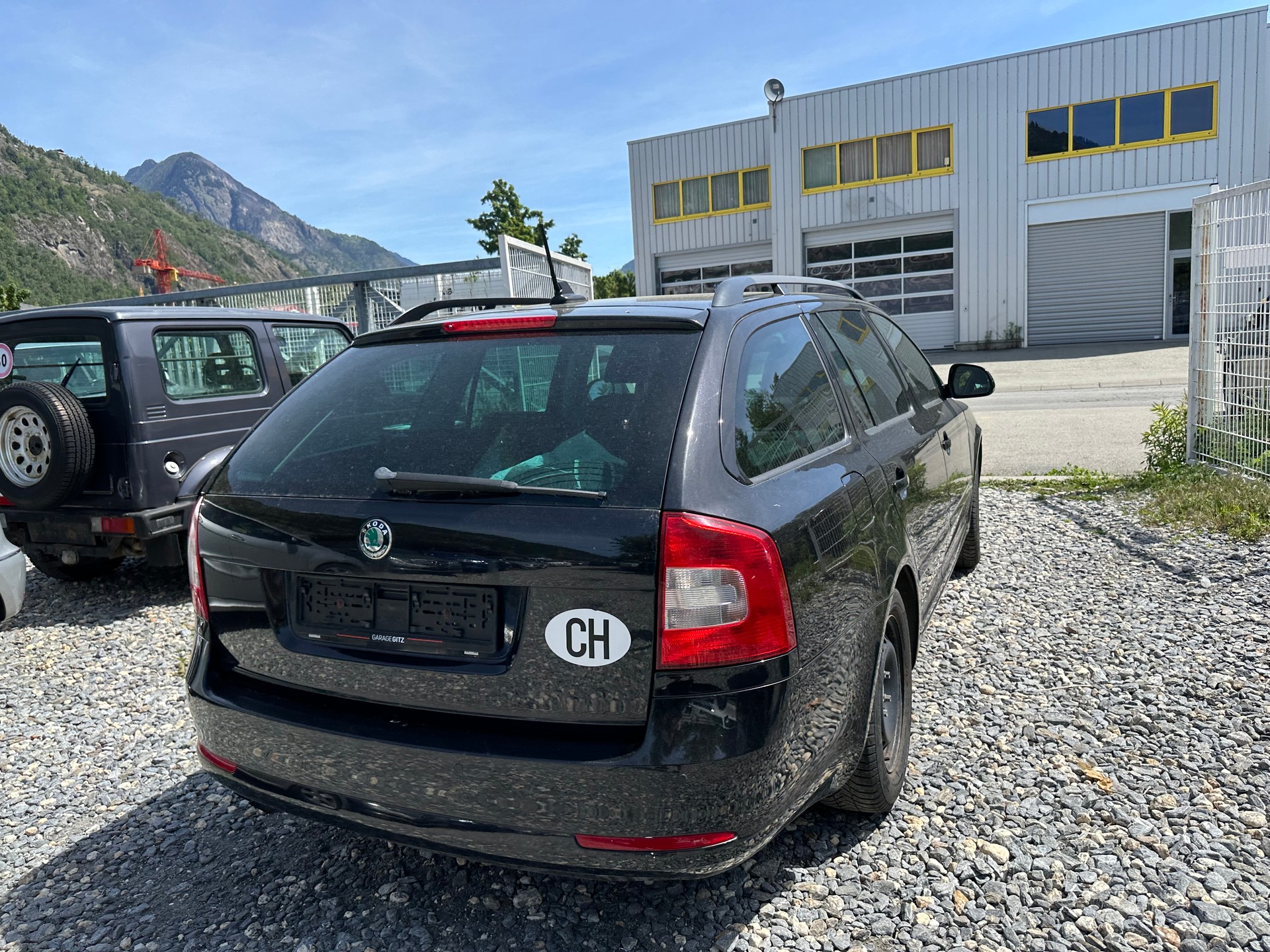 SKODA Octavia Combi 2.0 TSI RS DSG-image-4