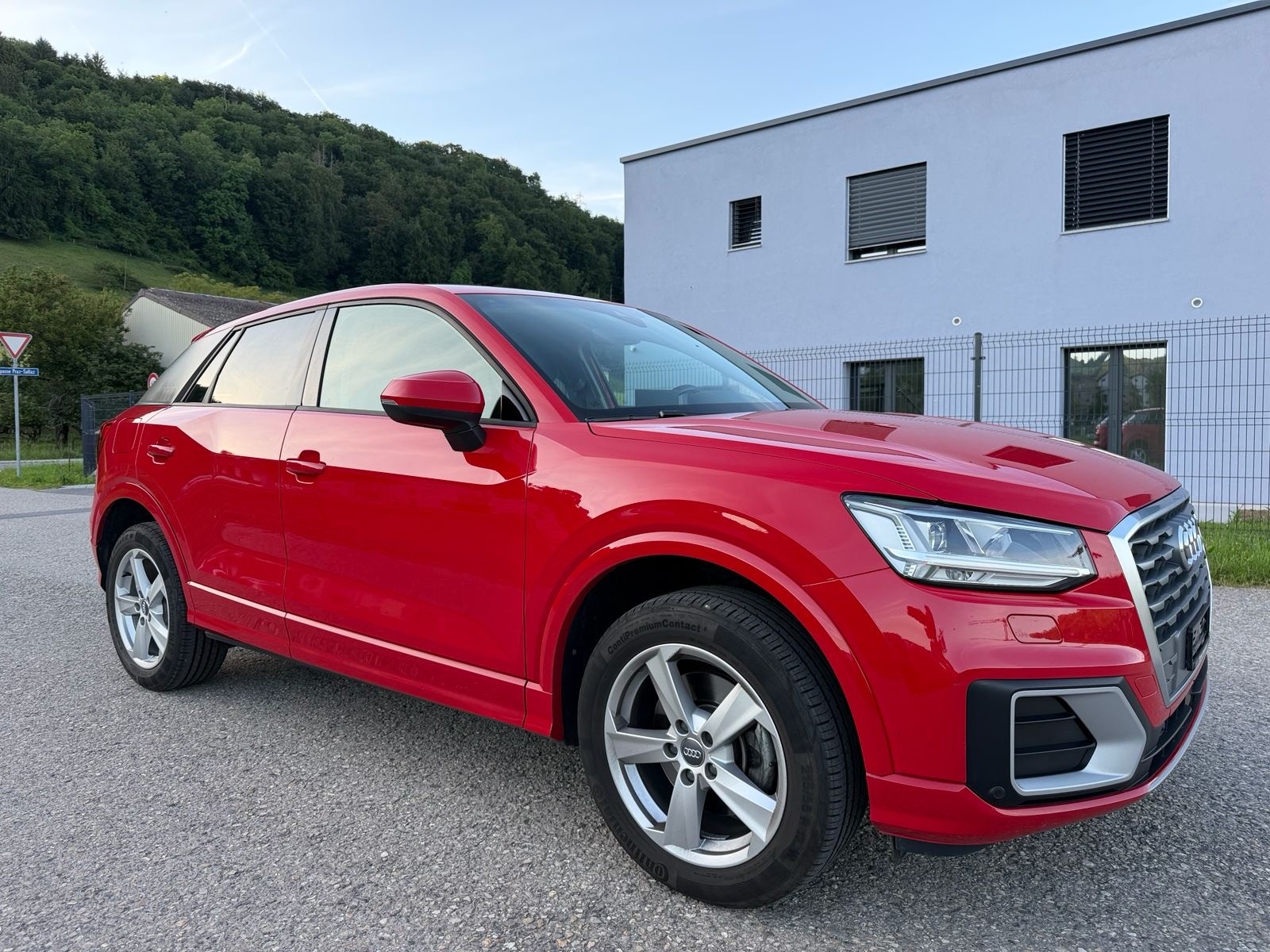 AUDI Q2 1.4 TFSI sport S-tronic-image-2