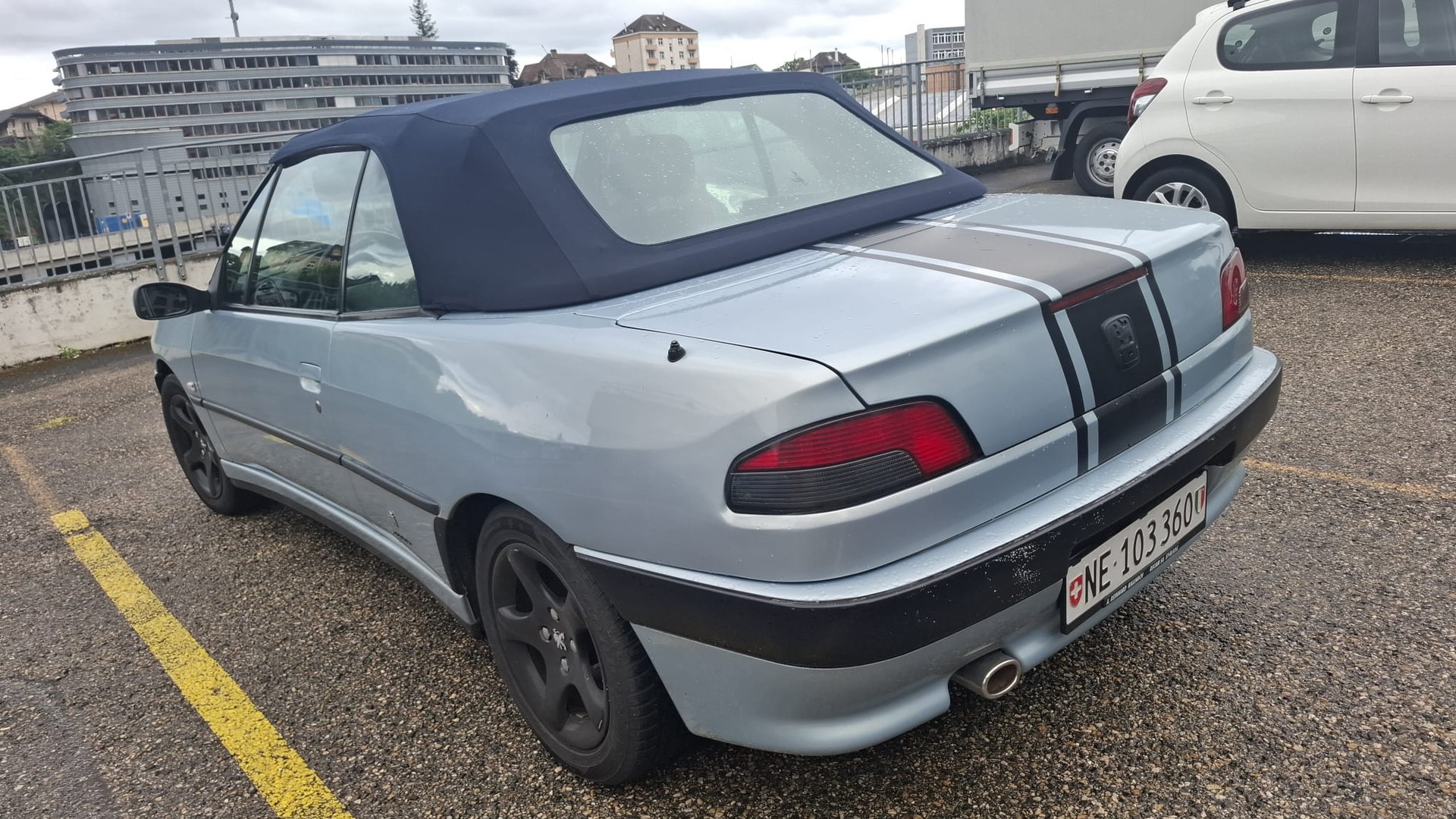 PEUGEOT 1.8 16V Suisse-image-3