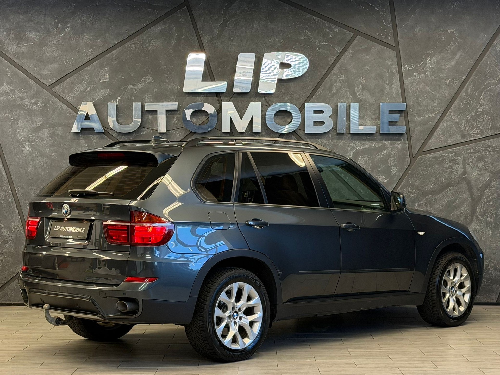BMW X5 xDrive 40d Steptronic 7 Plätzer-image-5