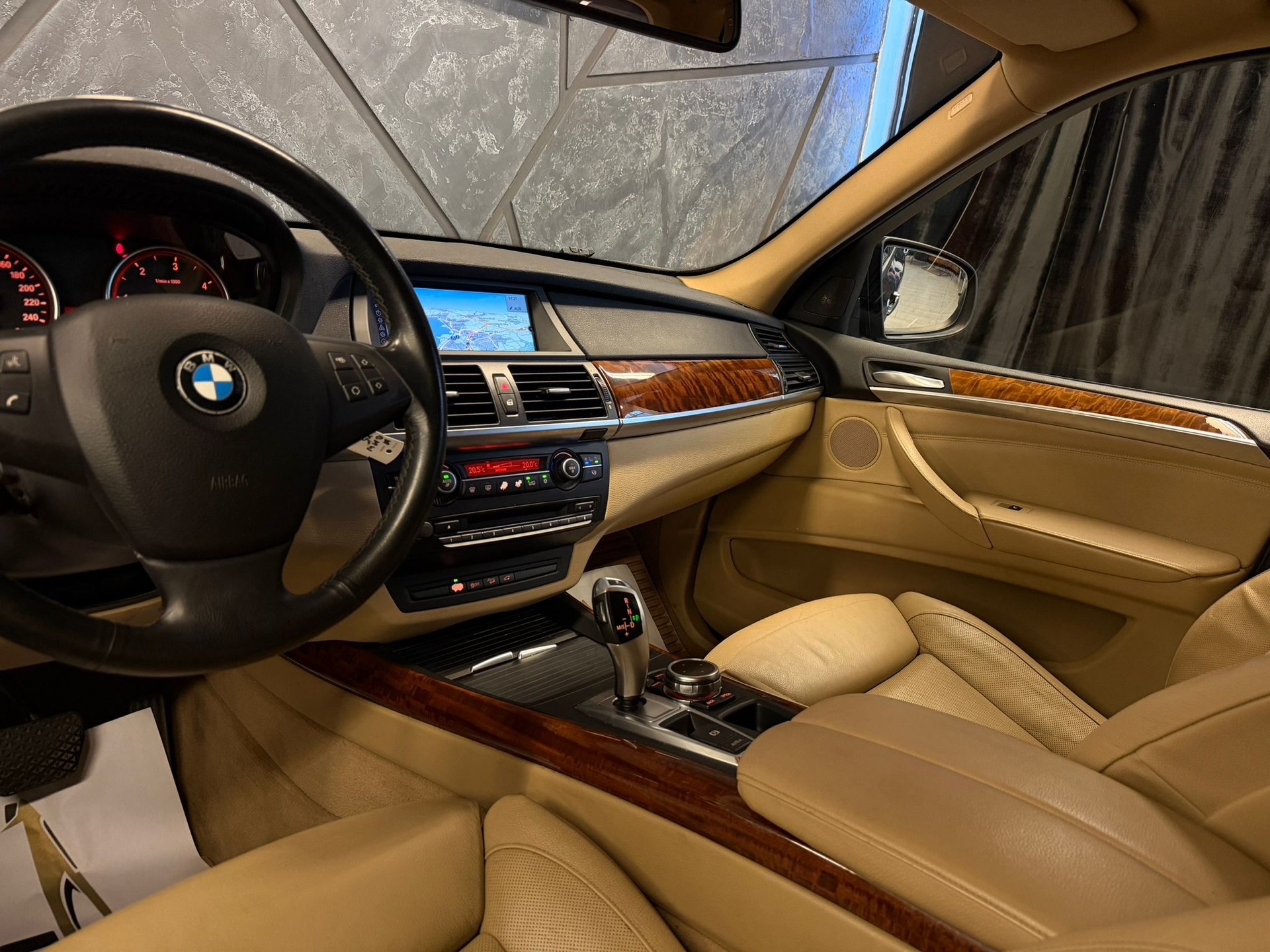 BMW X5 xDrive 40d Steptronic 7 Plätzer-image-9