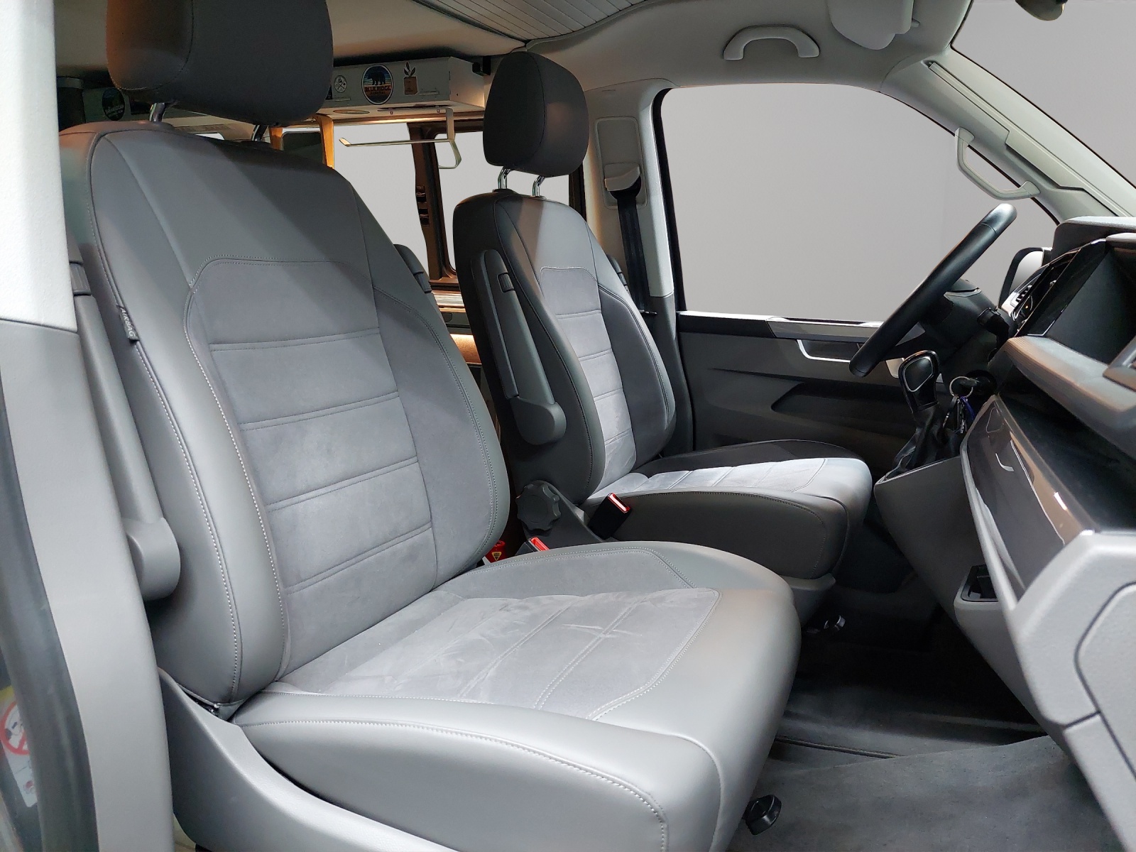 VW T6.1 California 2.0 Bi-TDI Ocean Edition Liberty 4Motion DSG-image-11