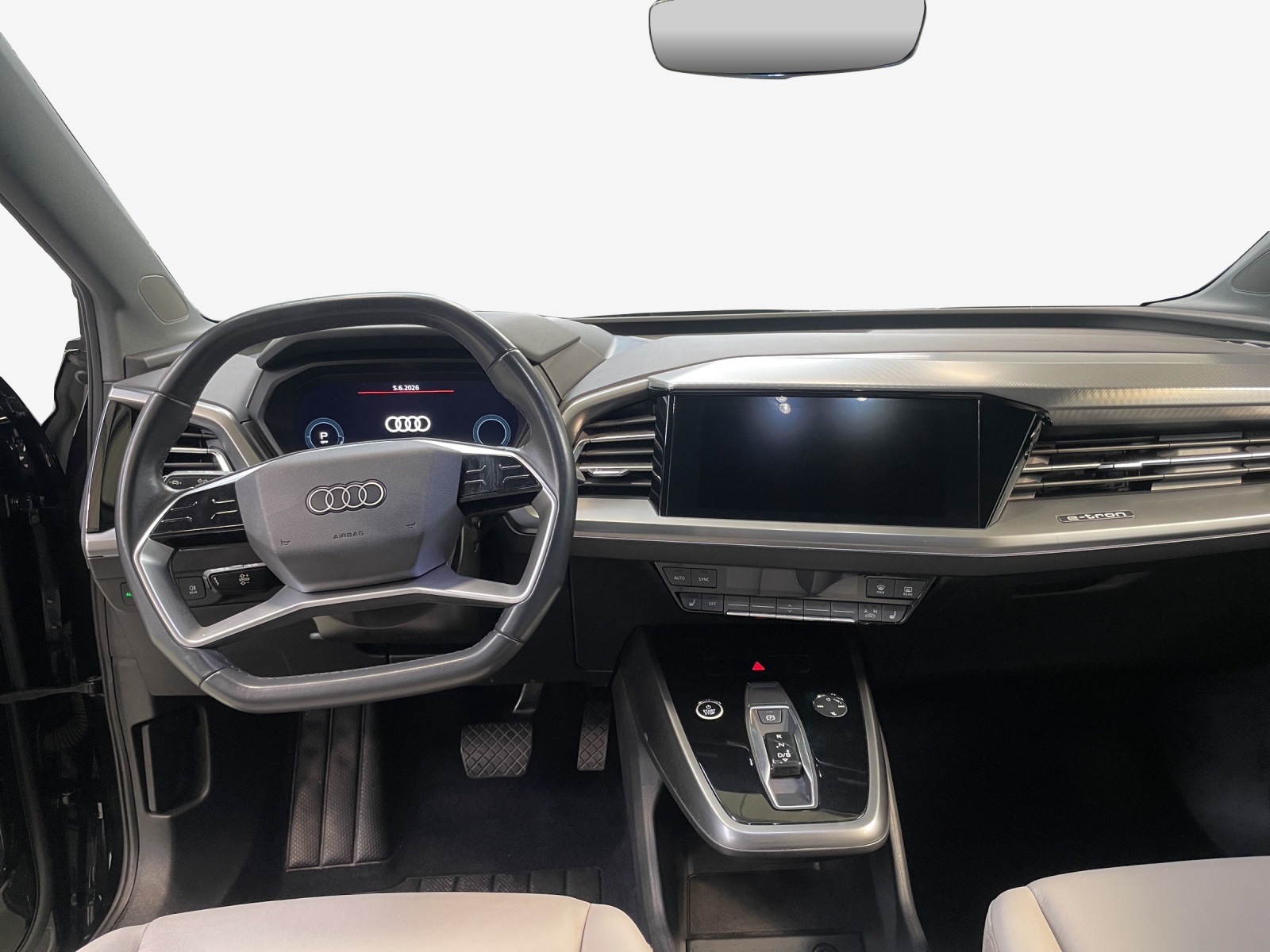 AUDI Q4 e-tron 50 quattro-image-9