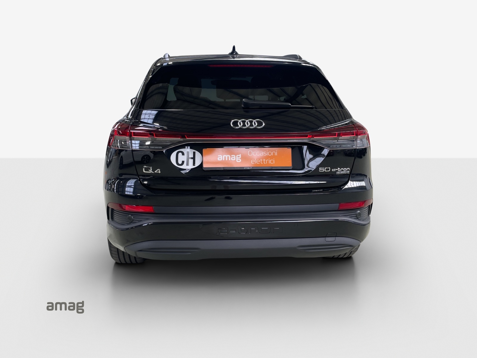 AUDI Q4 e-tron 50 quattro-image-4