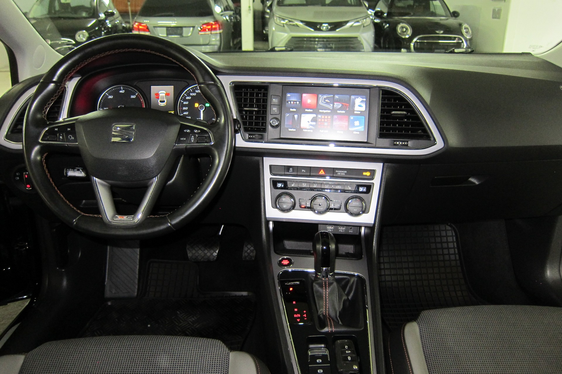 SEAT Leon ST 2.0 TDI CR X-Perience 4Drive DSG-image-13