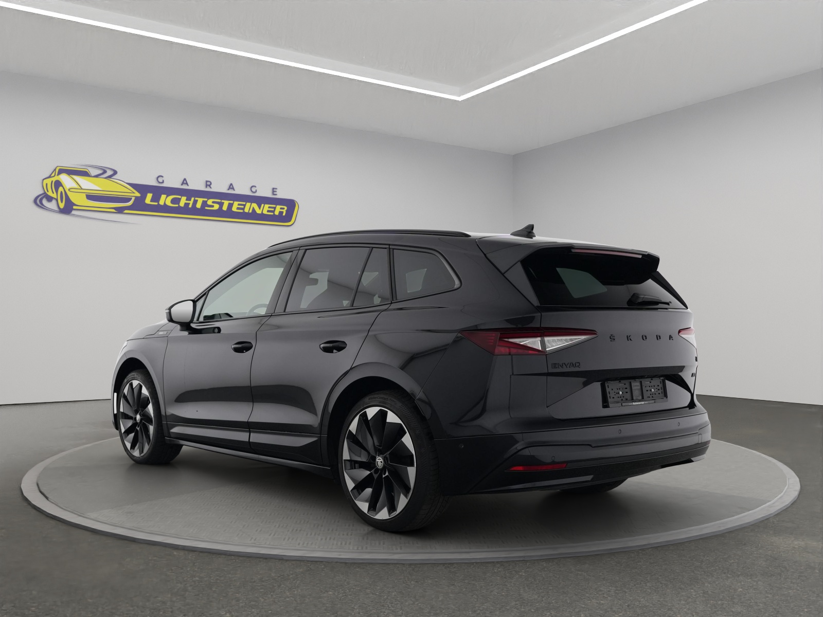 SKODA Enyaq iV 80x SportLine-showroom-element-3