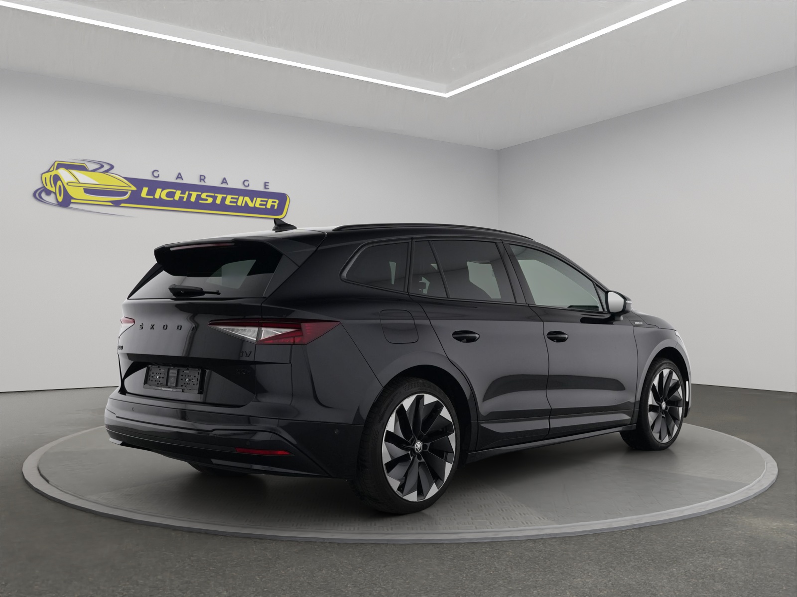 SKODA Enyaq iV 80x SportLine-image-5
