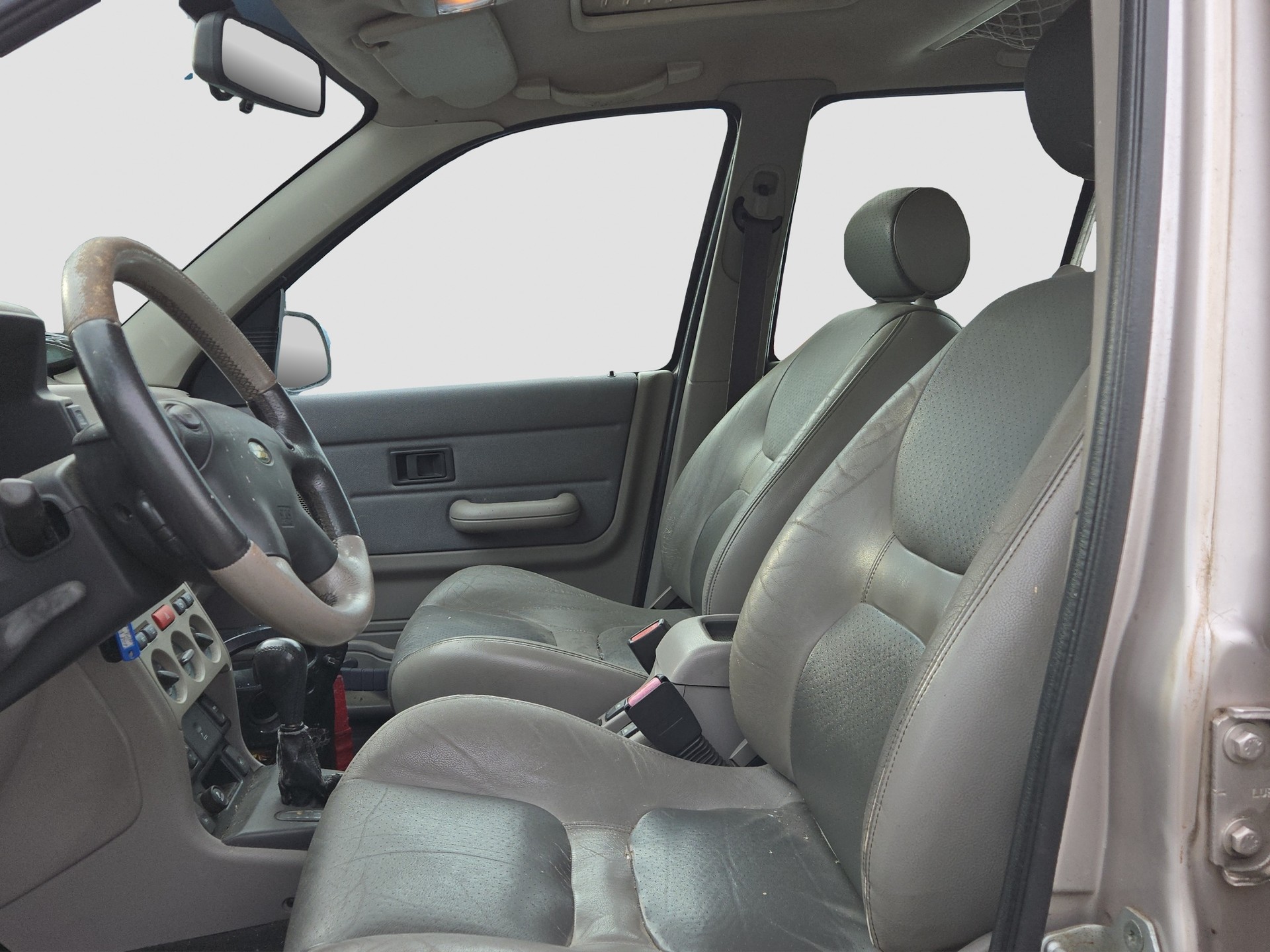 LAND ROVER Freelander 2.5 V6 ES Wagon-showroom-element-3
