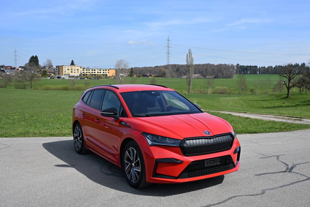 SKODA Enyaq iV 80x SportLine-image-1
