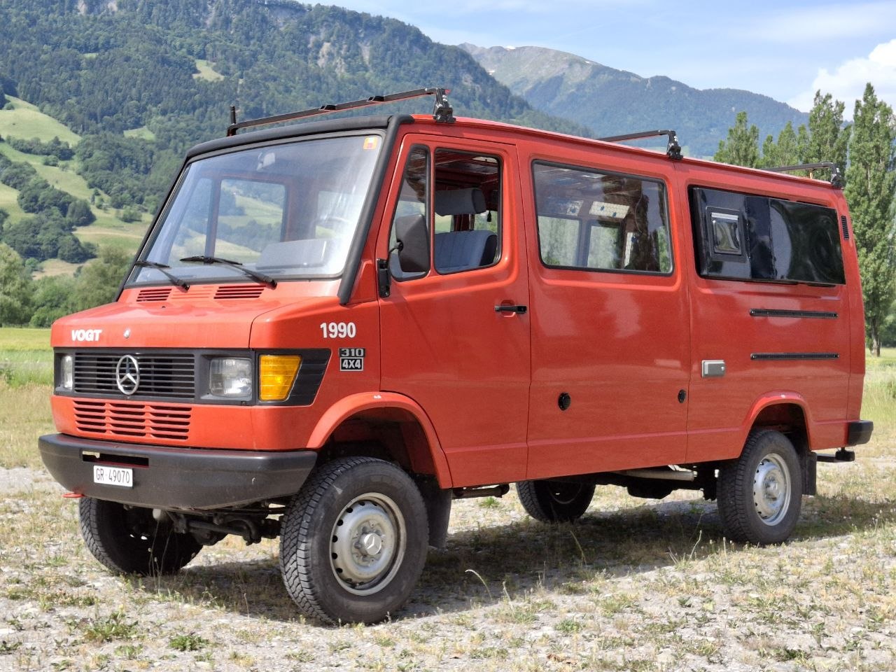 MERCEDES-BENZ 310 4x4-image-1