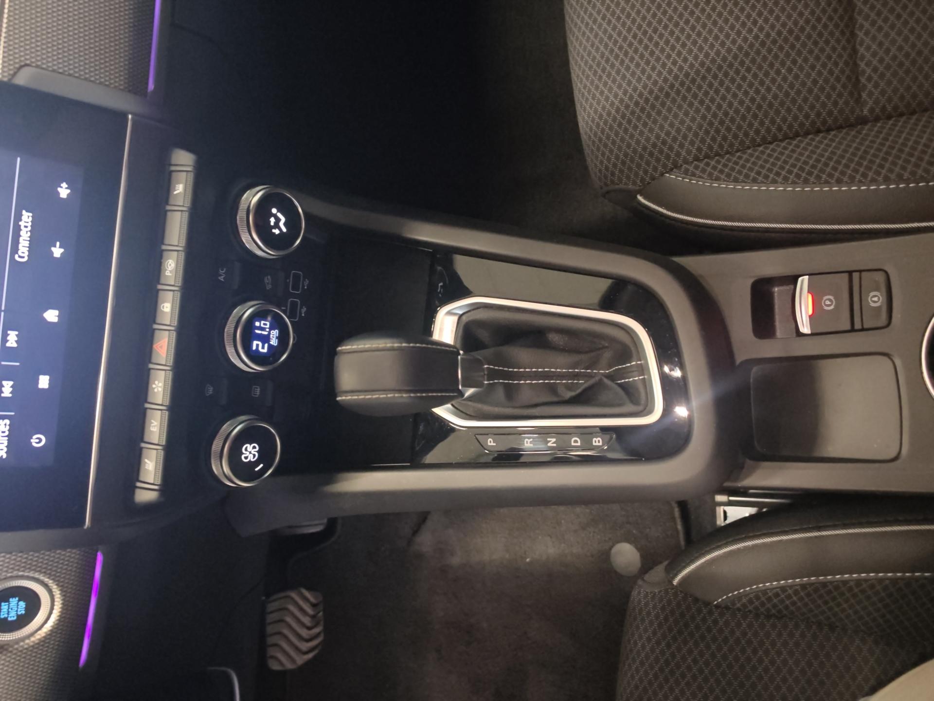RENAULT Arkana 1.6 E-Tech Techno-image-20