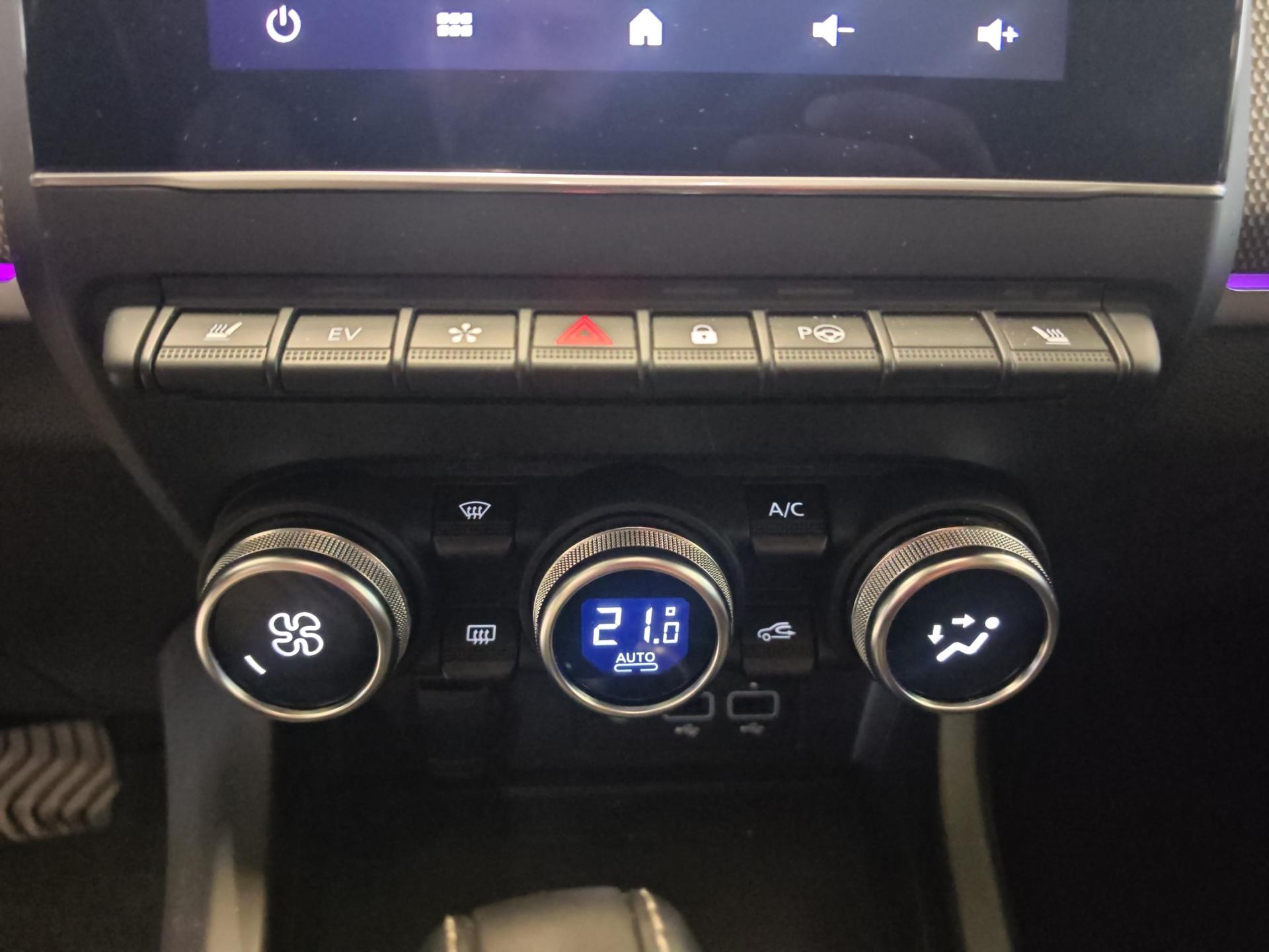 RENAULT Arkana 1.6 E-Tech Techno-image-19