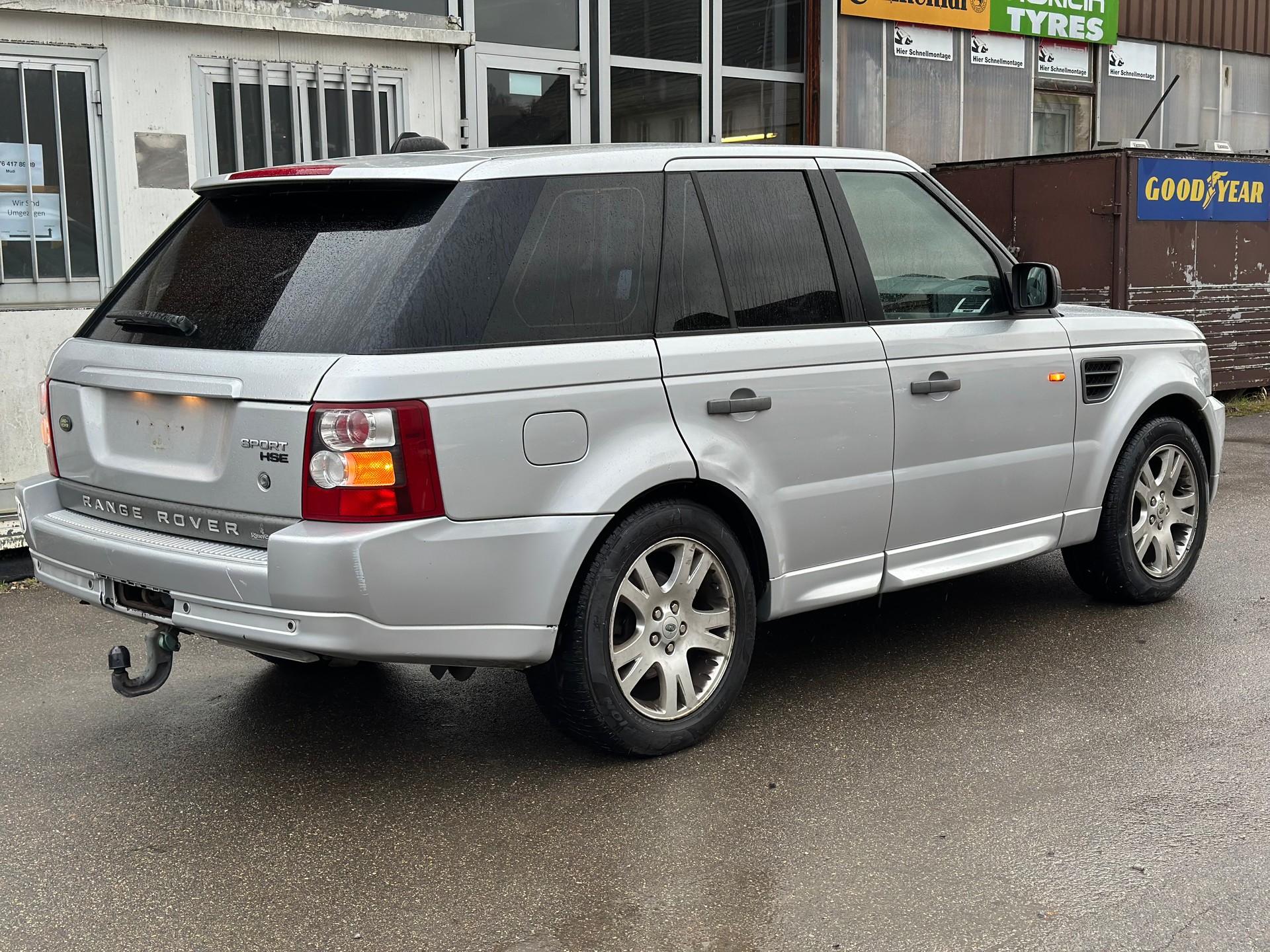 LAND ROVER Range Rover Sport 2.7 Td6 HSE Automatic-image-2