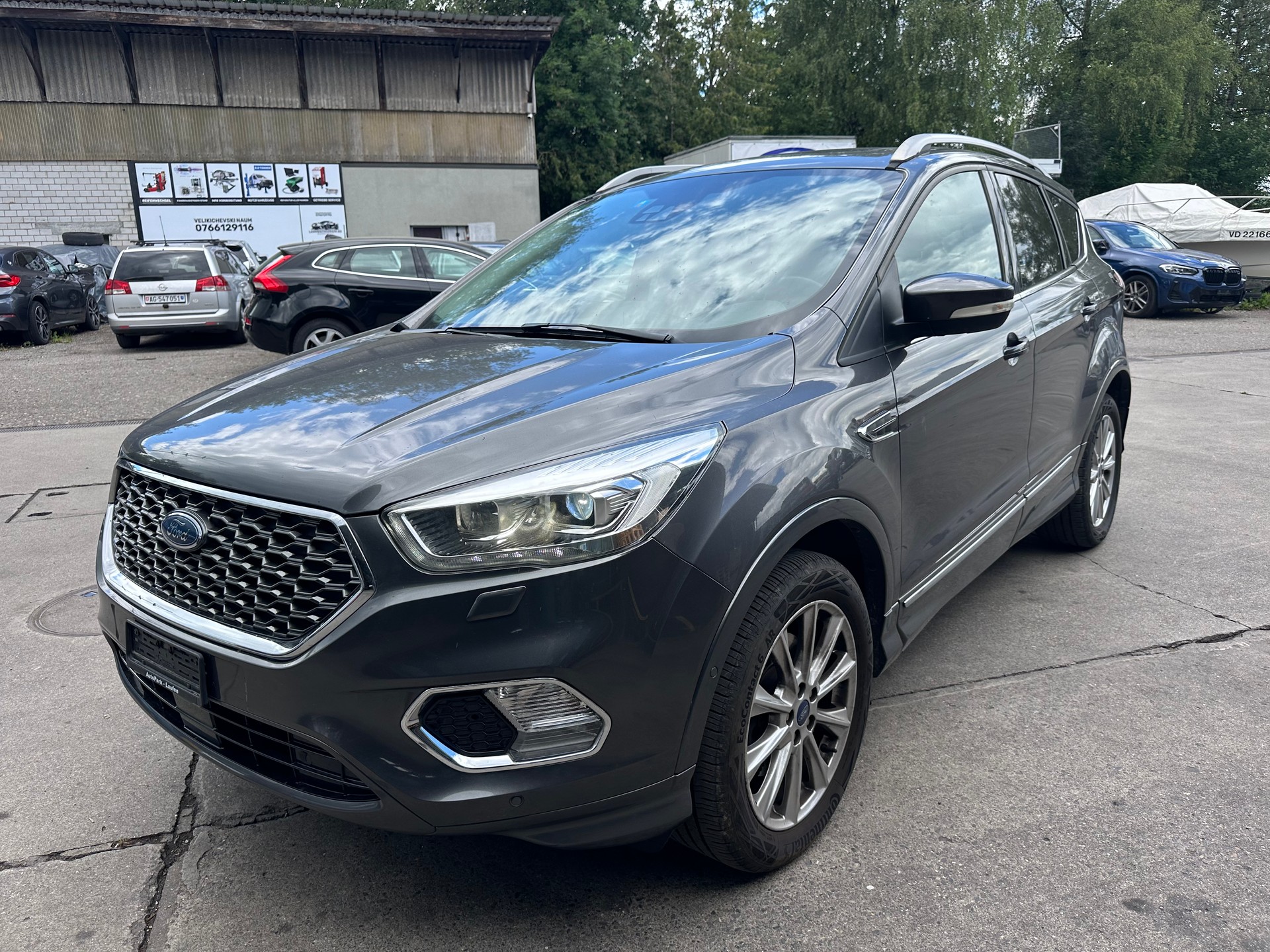 FORD Kuga 2.0 TDCi Vignale 4WD PowerShift-image-1