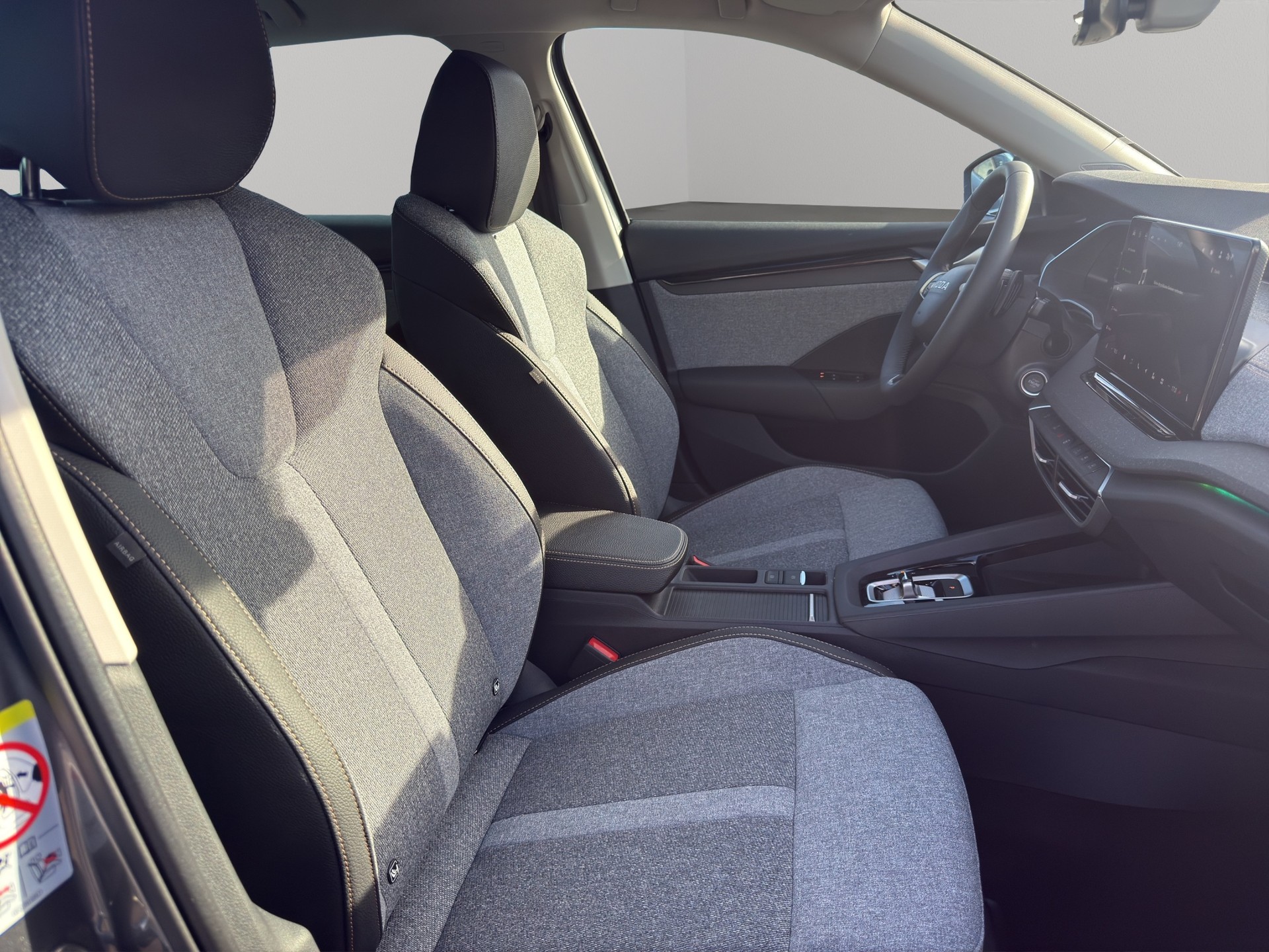 SKODA Octavia Combi 1.5 TSI mHEV DSG Selection-image-13