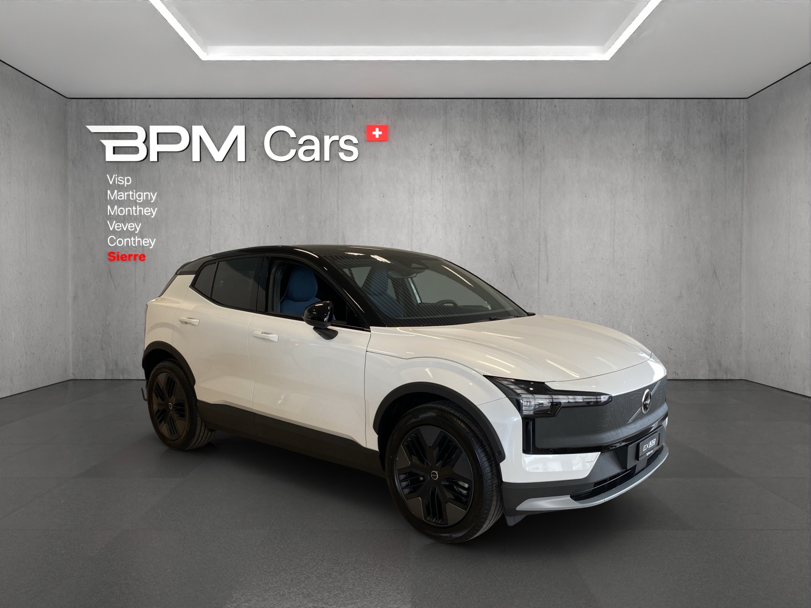 VOLVO EX30 Cross Country E60 69kWh Twin Performance AWD-image-4