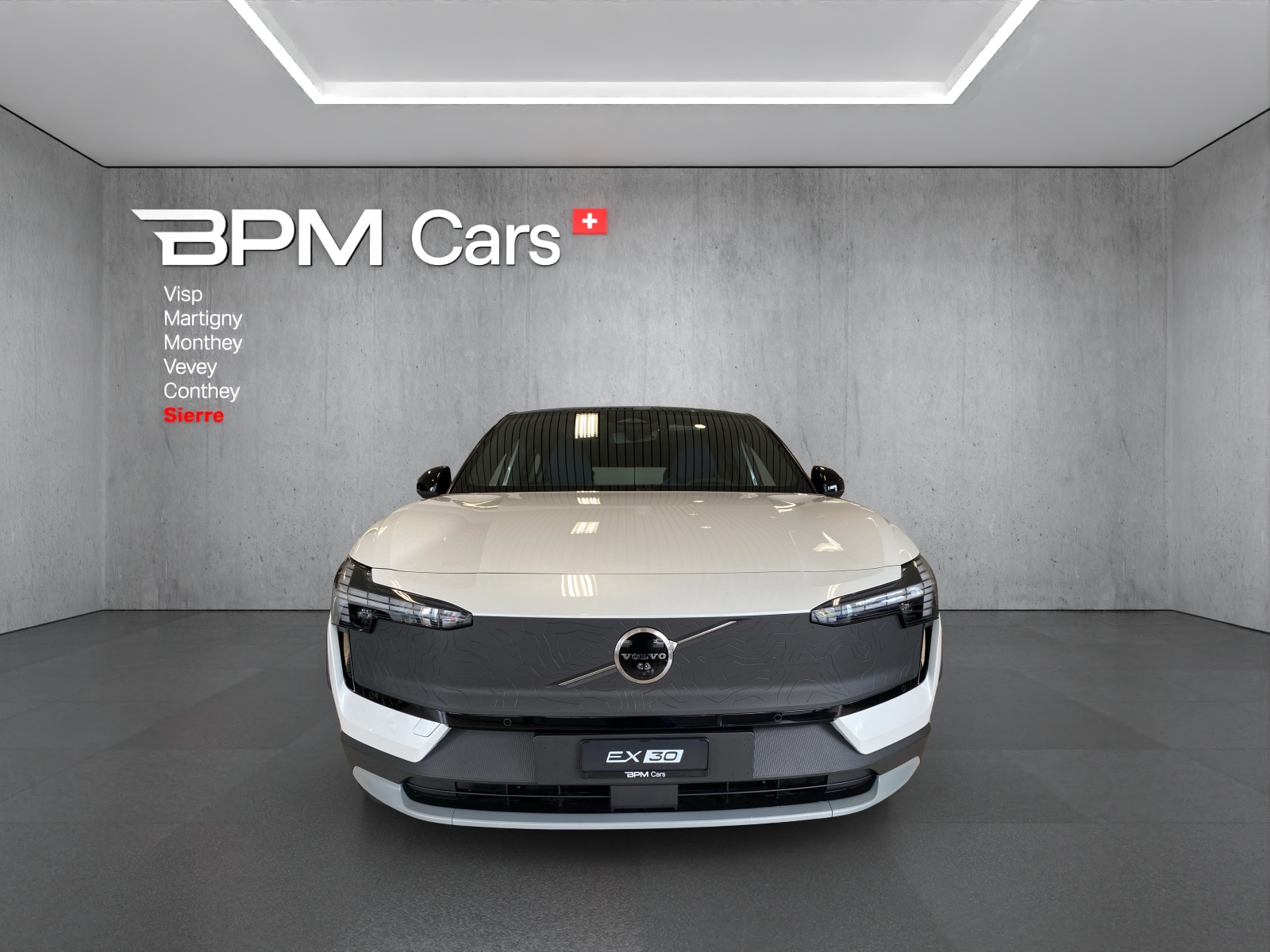 VOLVO EX30 Cross Country E60 69kWh Twin Performance AWD-image-2