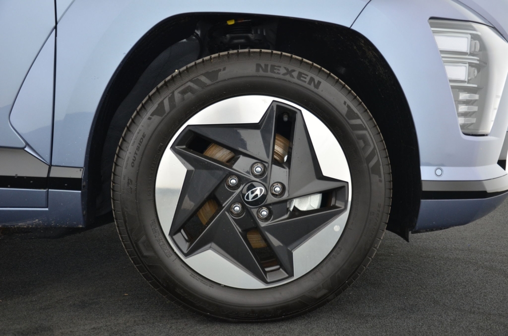 HYUNDAI Kona EV 65.4 kWh Premium *360°*-image-8