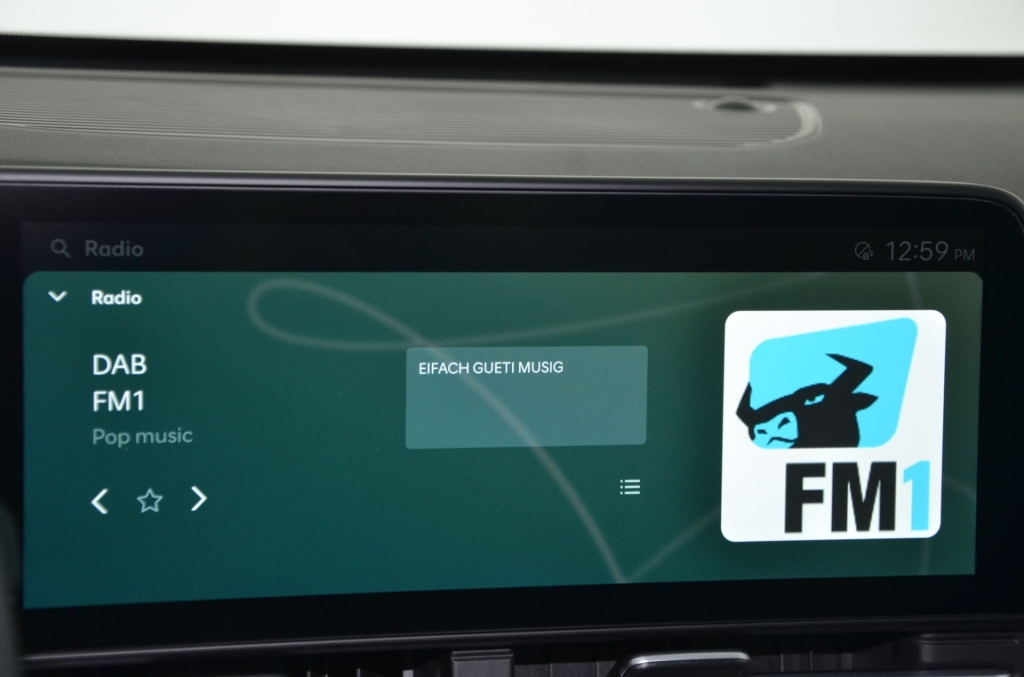 HYUNDAI Kona EV 65.4 kWh Premium *360°*-image-14