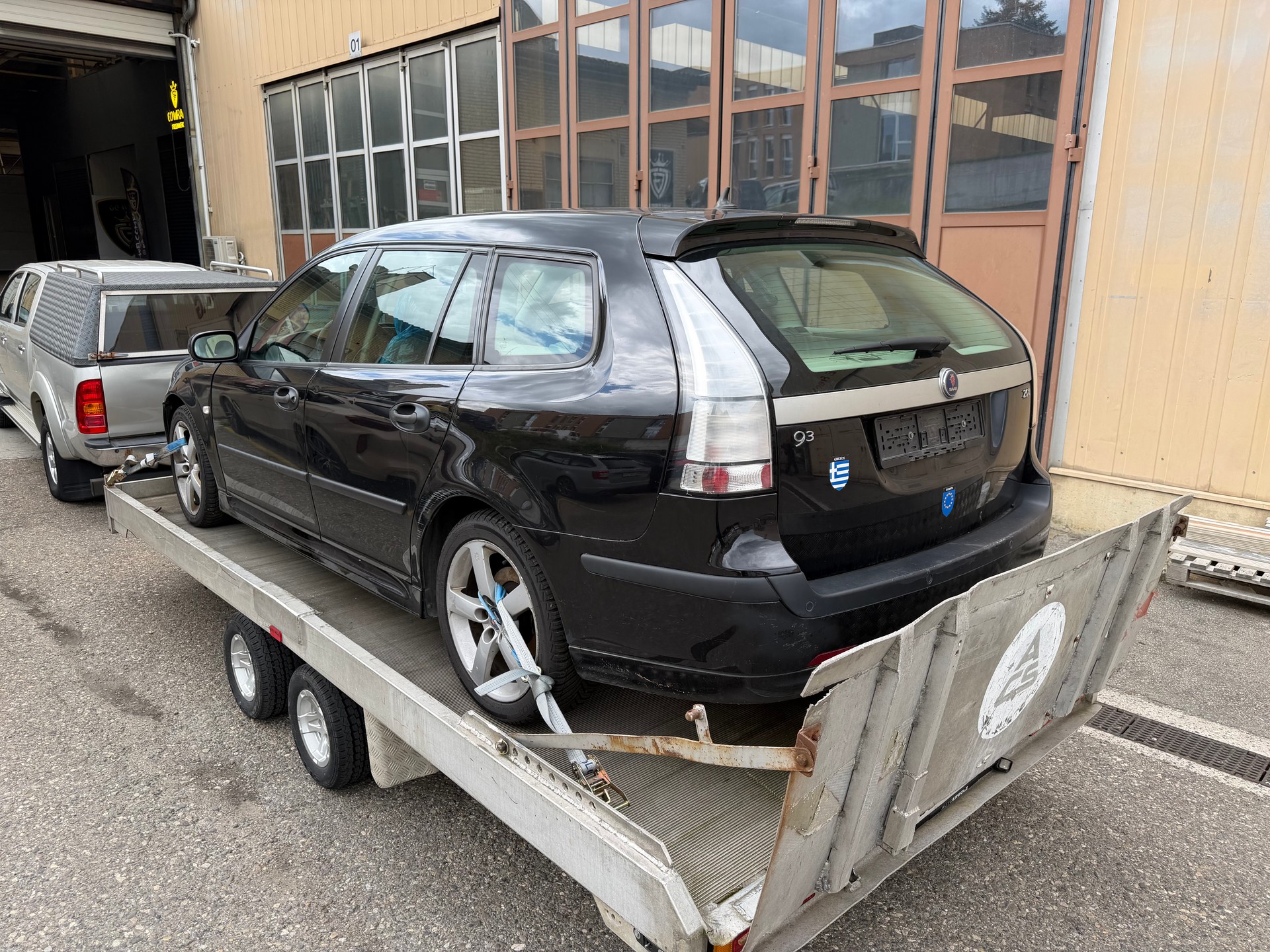 SAAB 9-3 2.0t Vector-image-1
