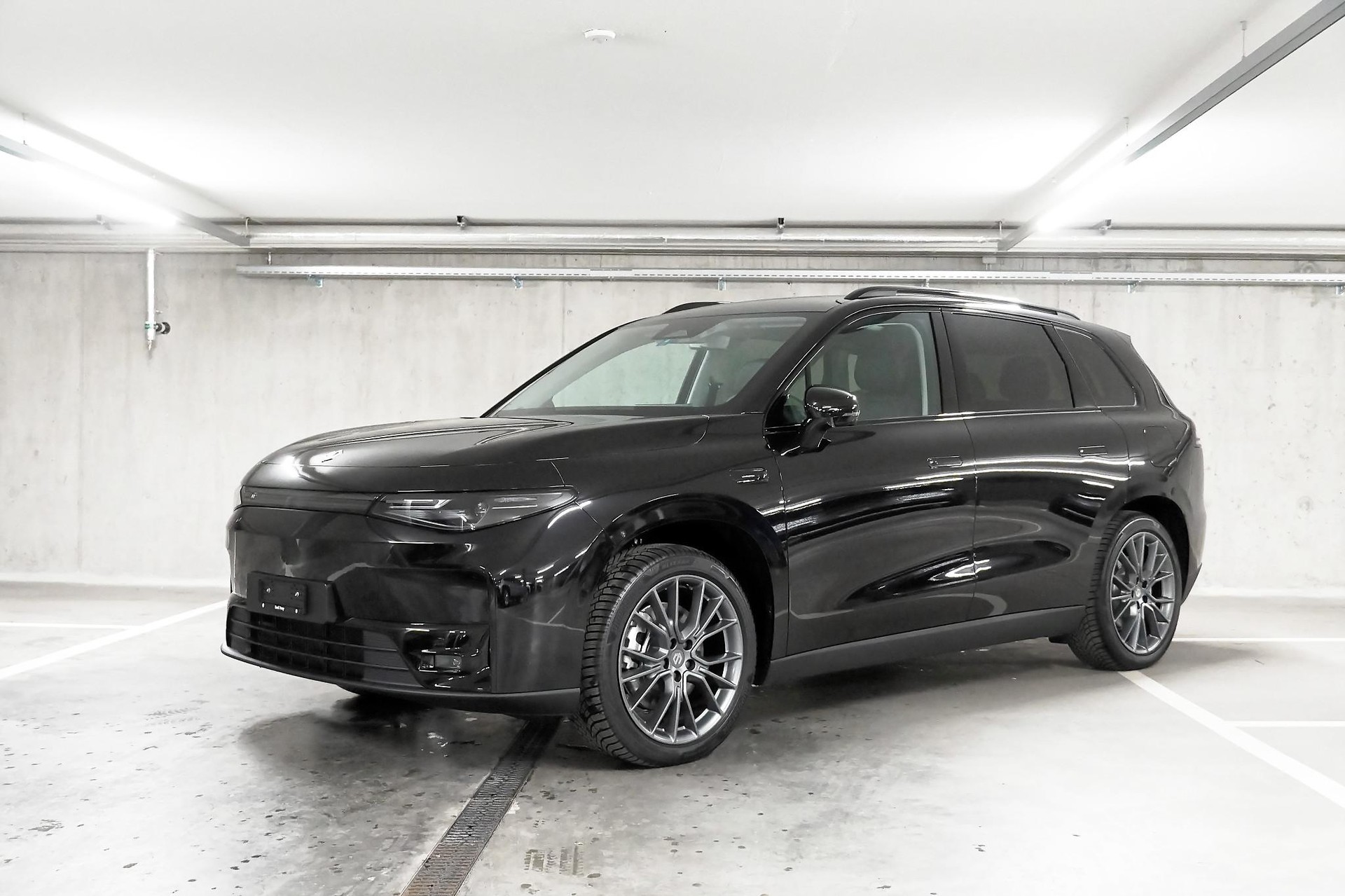 LEAPMOTOR C10 Design AWD-image-0