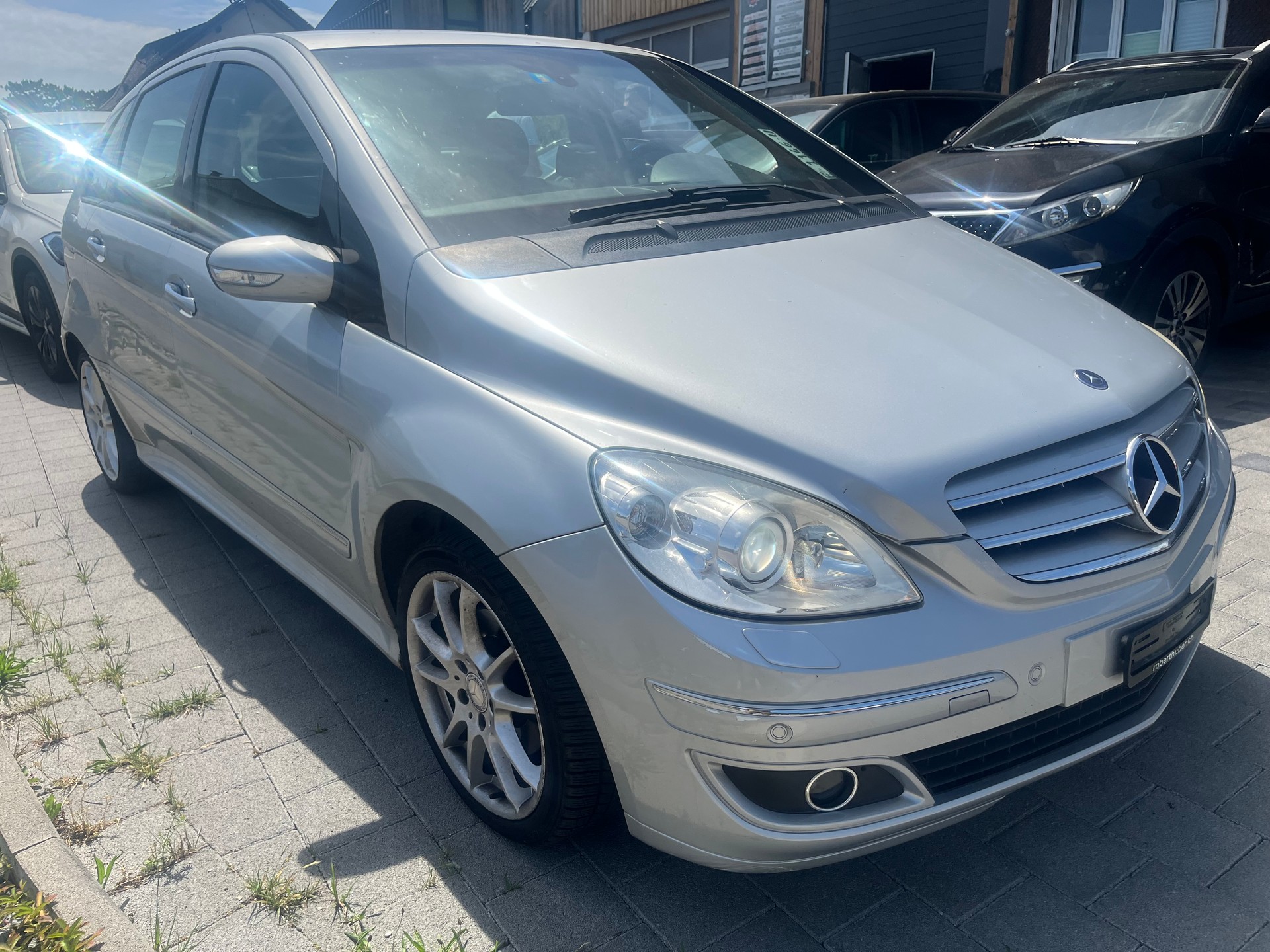 MERCEDES-BENZ B 200 CDI-image-0