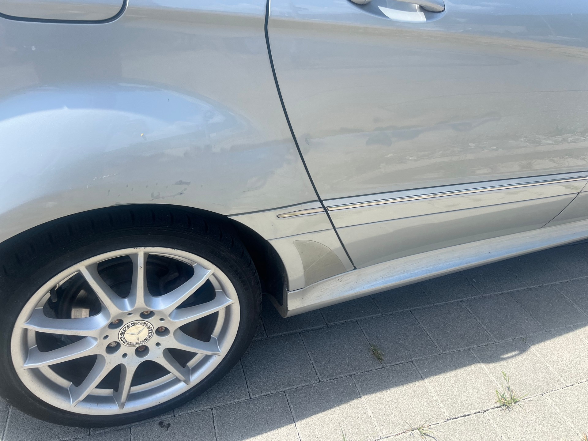 MERCEDES-BENZ B 200 CDI-image-8