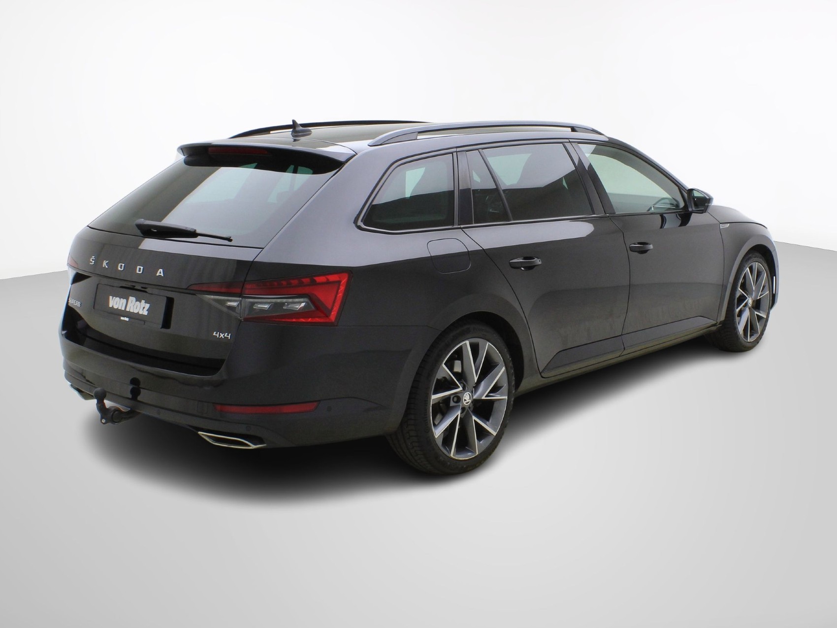SKODA Superb Combi 2.0 TSI DSG Sport Line 4x4-image-4