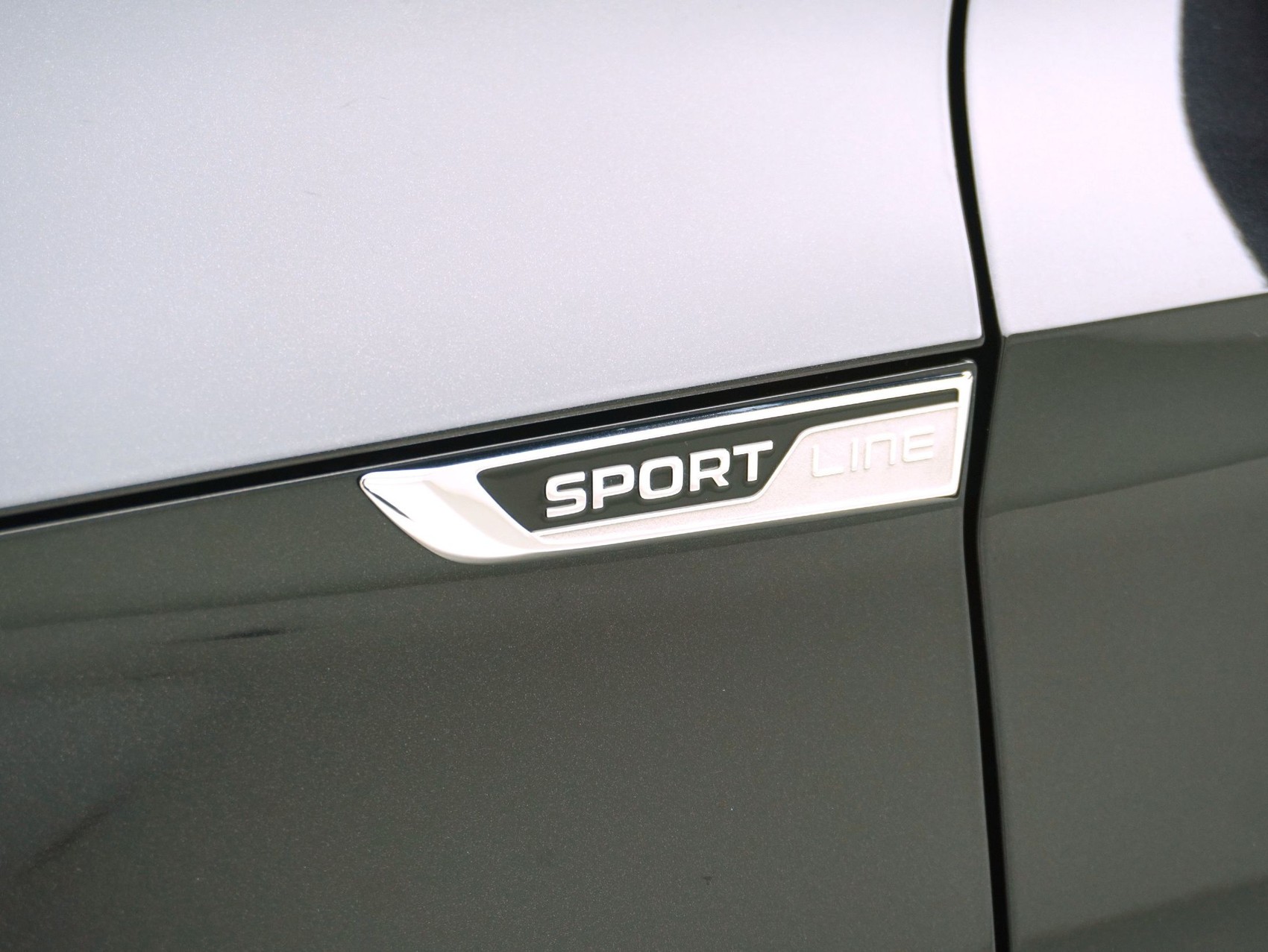 SKODA Superb Combi 2.0 TSI DSG Sport Line 4x4-image-7
