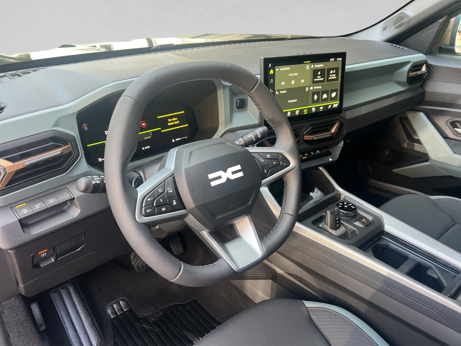 DACIA Bigster TCe 150 48V Extreme 4x4-image-5