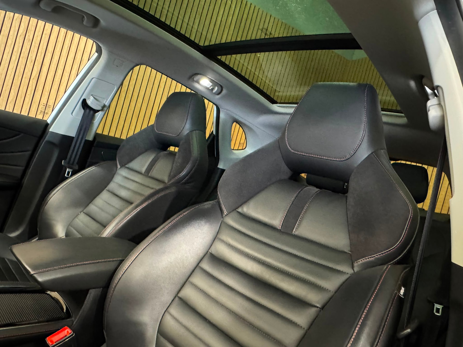 MG HS DCT Luxury-image-21