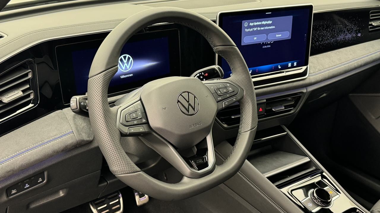 VW Tiguan 2.0 TDI SCR R-Line 4Motion DSG-image-6