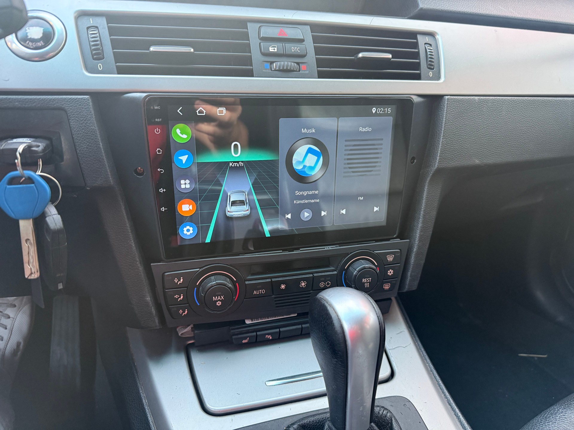 BMW 320d Touring-image-7