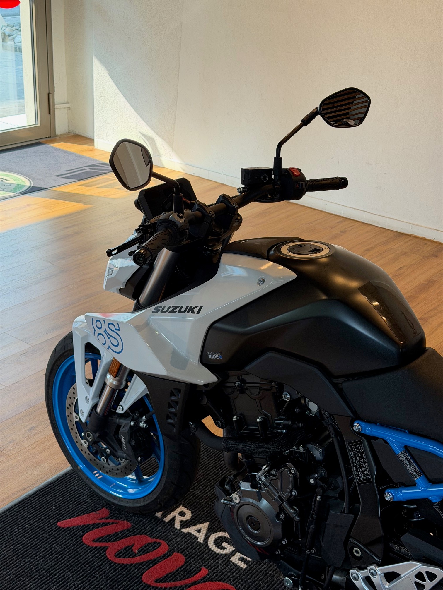 SUZUKI GSX 8 S EVO-image-6