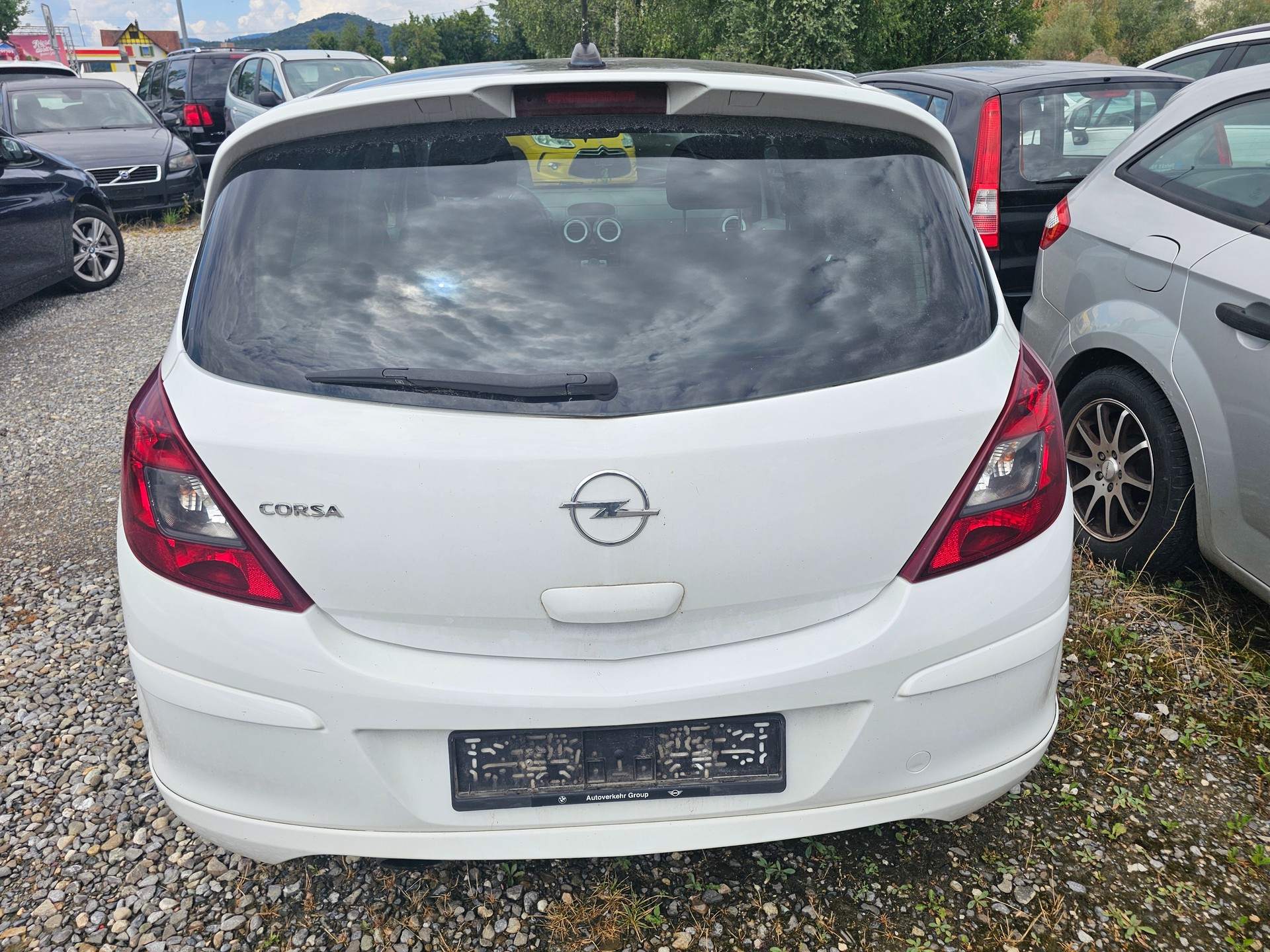 OPEL Corsa 1.2 TP Enjoy-image-5