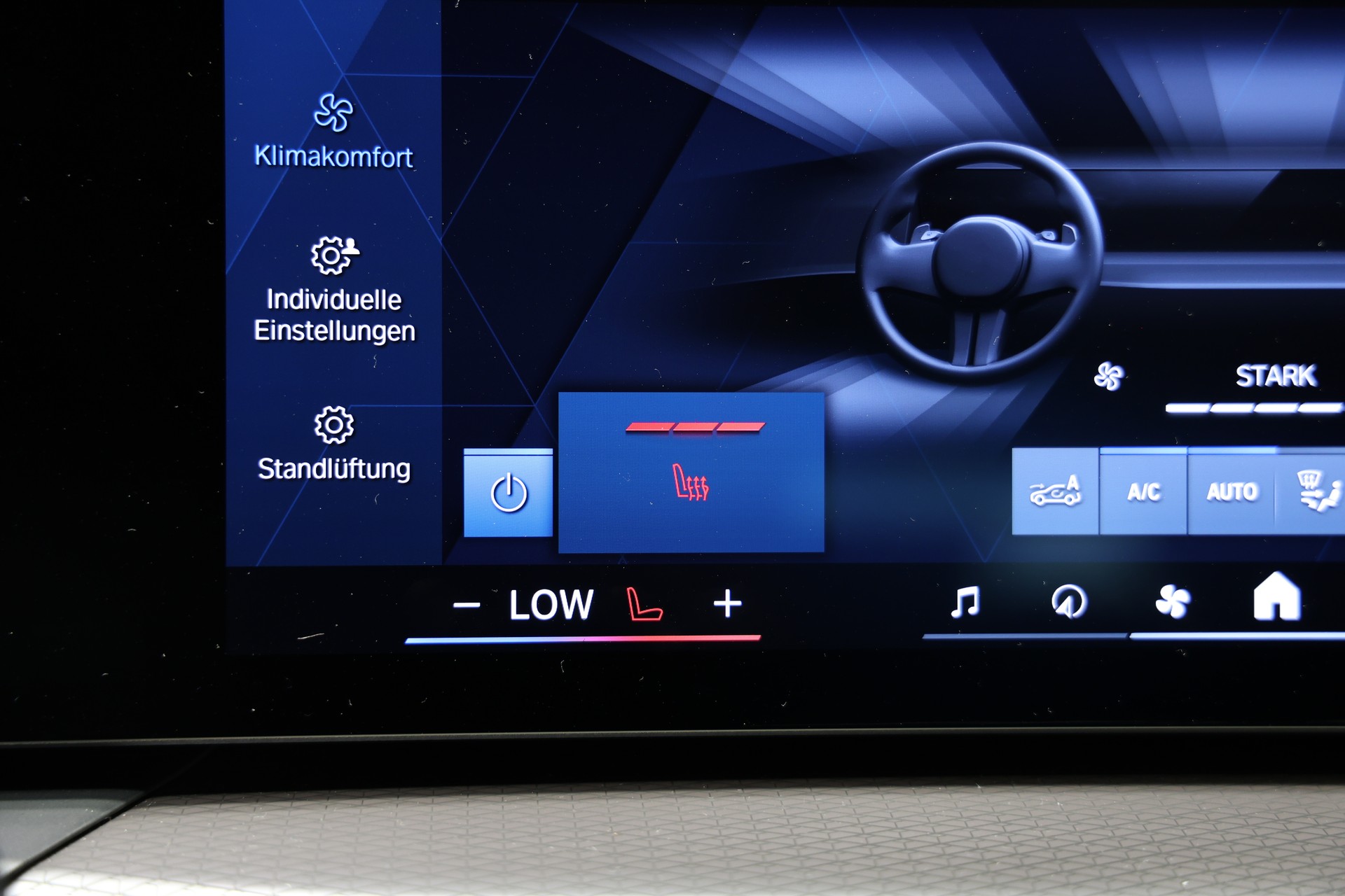 BMW M3 Touring xDrive Competition M LCI *530PS*BMW Werksgarantie bis 04.2030*-image-31