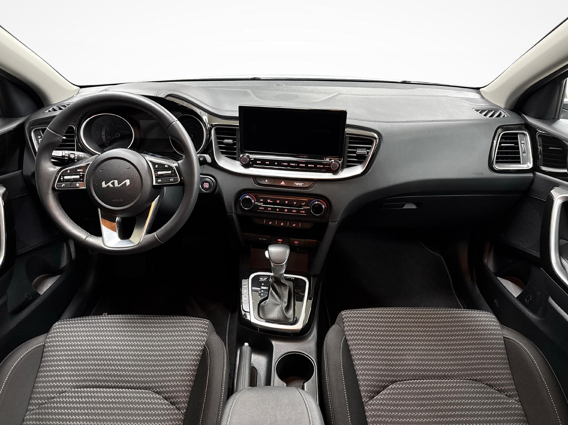 KIA Ceed SW 1.5 T-GDi Power-image-8