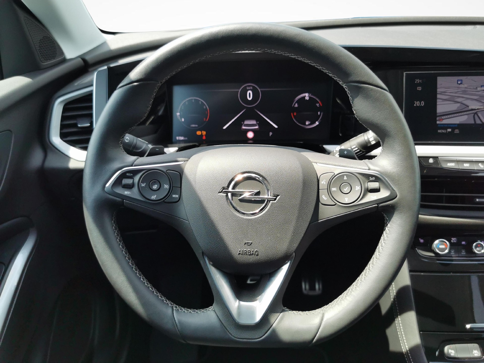 OPEL Grandland 1.2 T Elegance-image-4