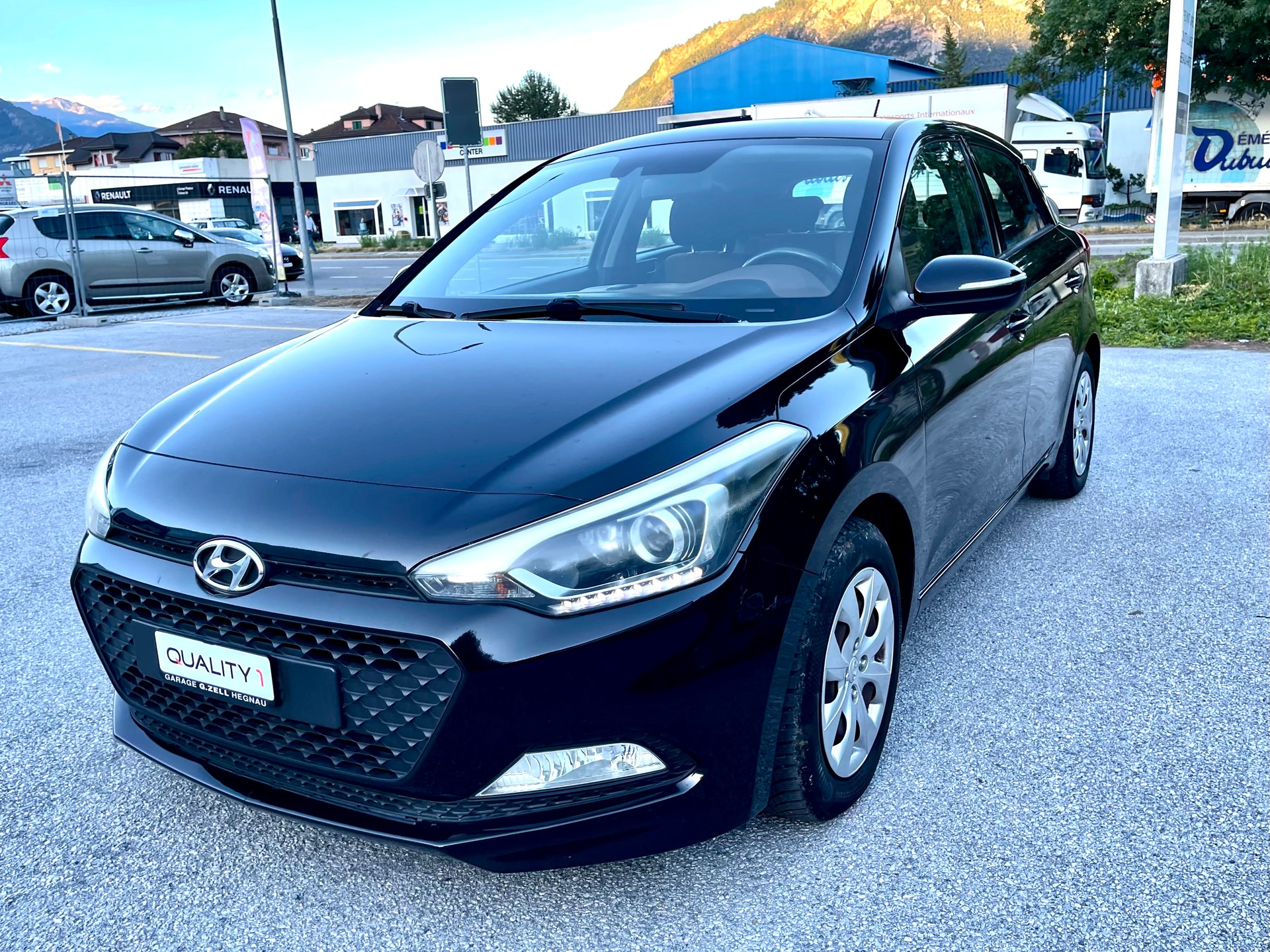 HYUNDAI i20 1.2 Plena-image-4